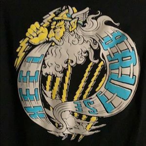 Heel Bruise pocket t-shirt Size large